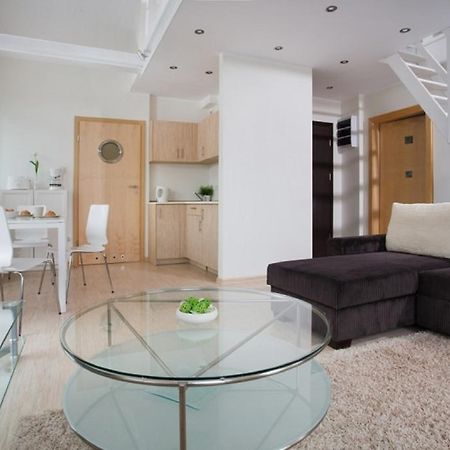 Yellow House Lodging Apartment Sopot Exterior foto